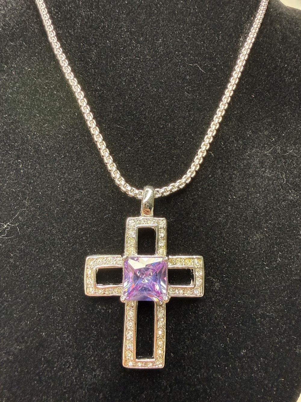 Swarovski princess cut 6ct total weight cross necklace